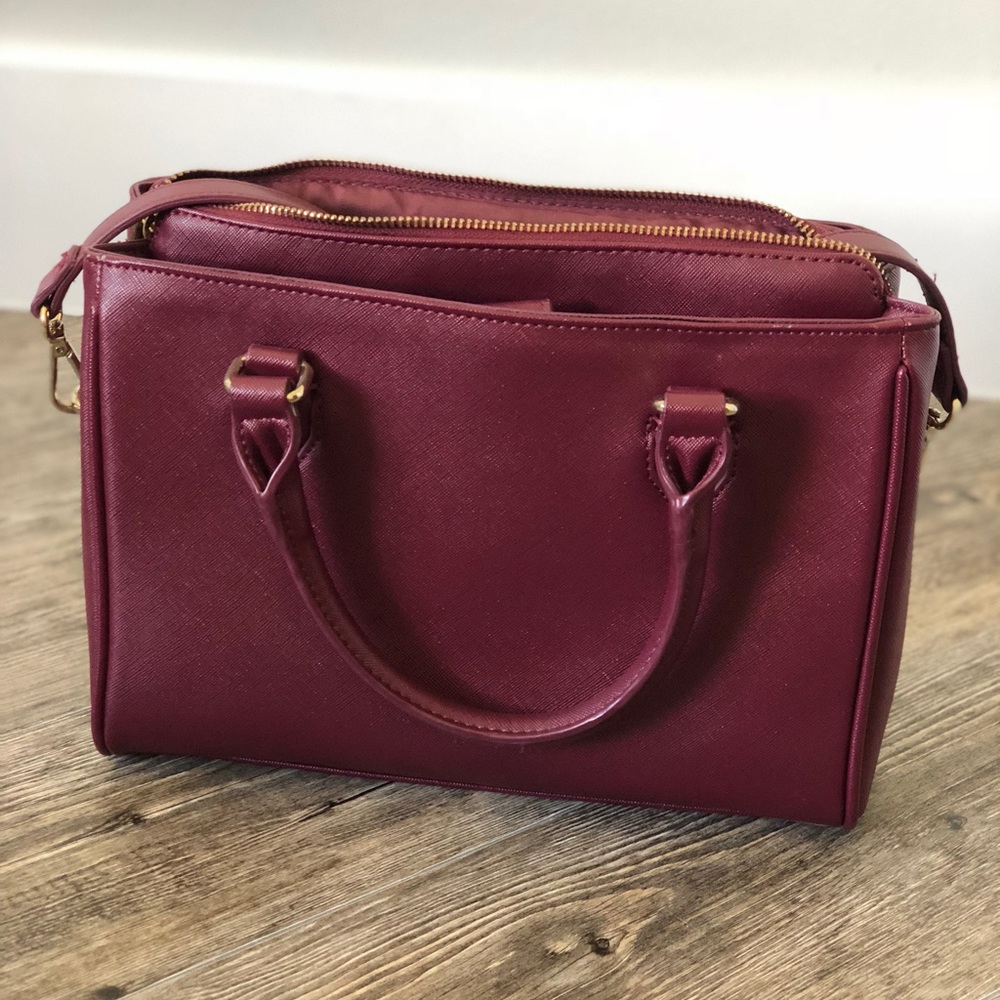 🤷🏻‍♀️sold on Ebay🤷🏻‍♀️. Handbag